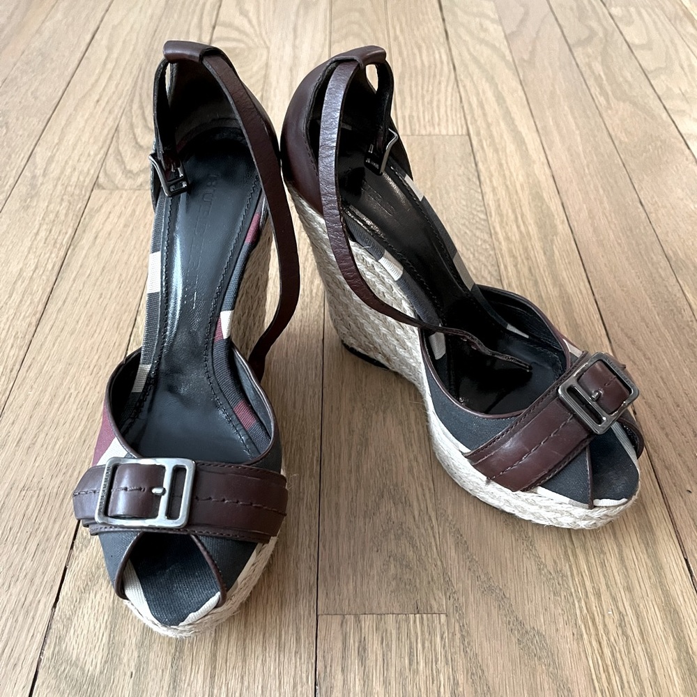 Burberry wedges